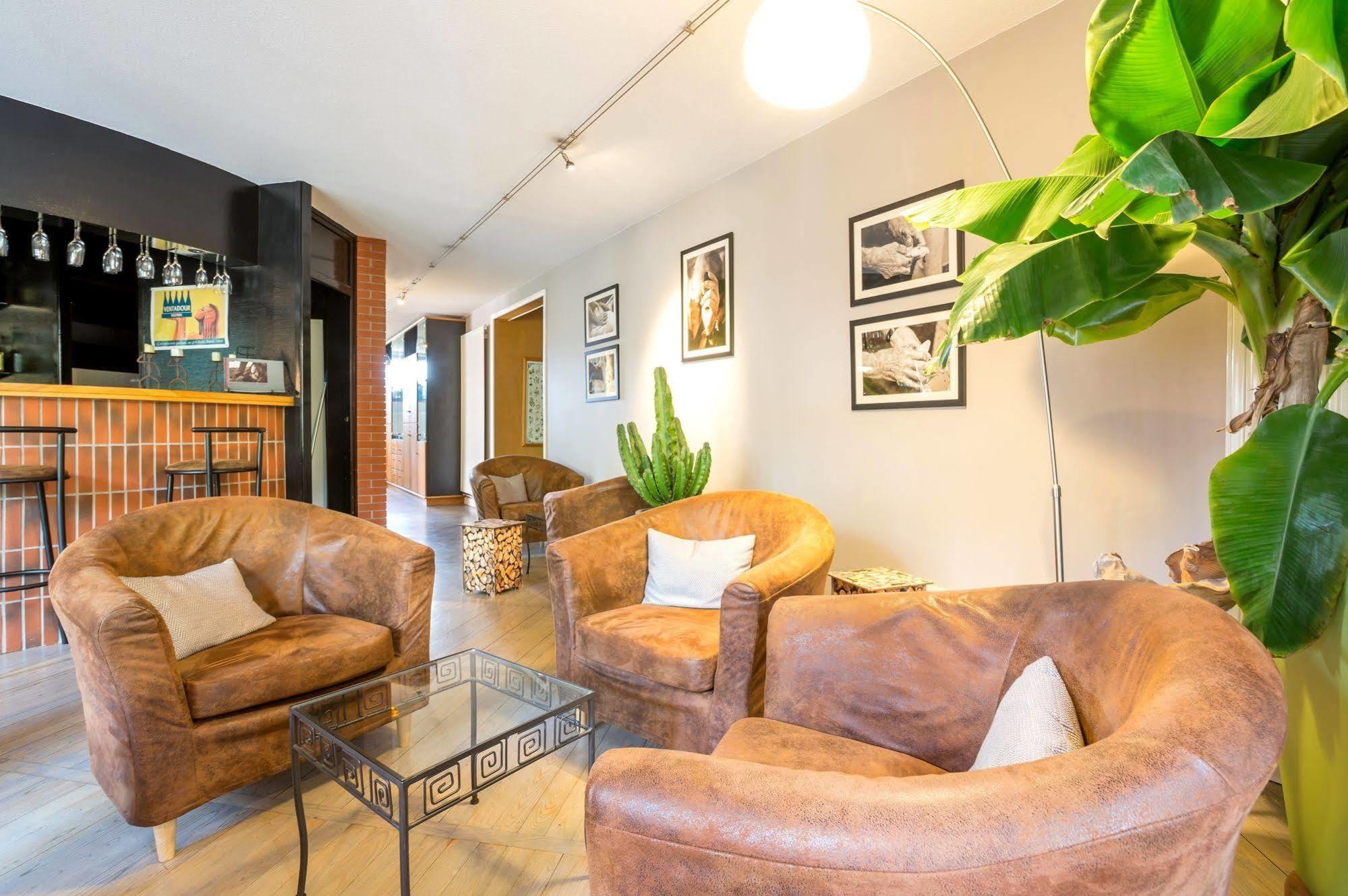 Hotel Restaurant La Tour Dunieres ภายนอก รูปภาพ